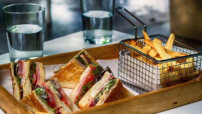 Side Effects of Fast Foods: Are Your Tendons Suffering?