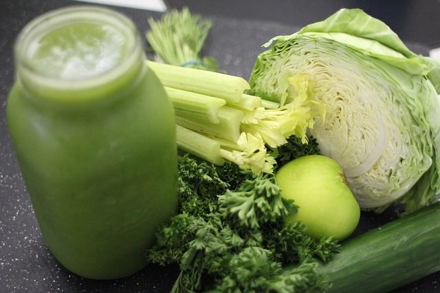 next wellness Wellness Facebook Why Intermittent Fasting Isn’t a Level Playing Field